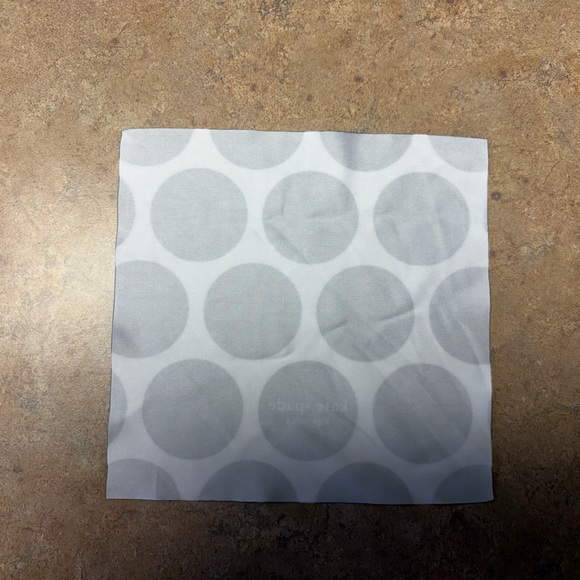 Kate Spade Black and Pink Sunglasses With Case And Cleaning Cloth - Picture 13 of 13